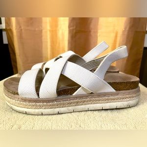 Madden girl white strappy flat wedge sandals. Size 7